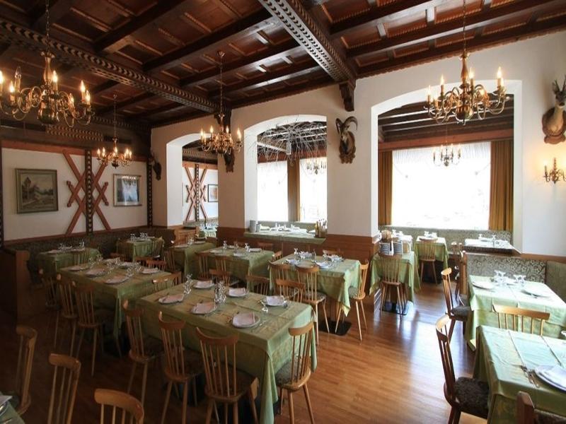 פוצה די פאסה Gh Hotel Monzoni מראה חיצוני תמונה
